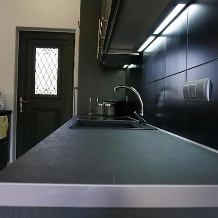 Giorgos's Luxury Apartment. Дом отдыха *