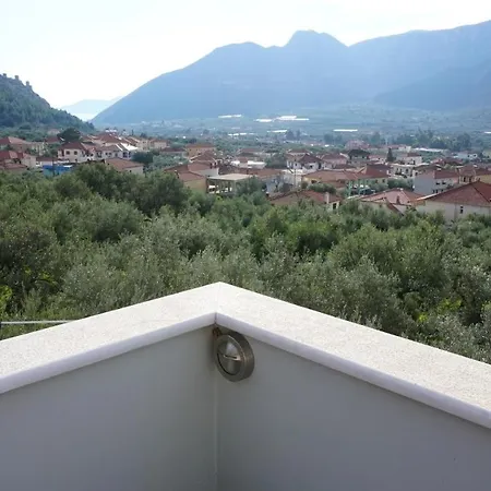 Giorgos's Luxury Apartment. Дом отдыха *