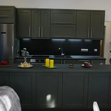 Giorgos's Luxury Apartment. Ferienhaus