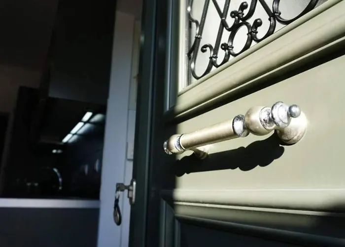 펜션 Giorgos's Luxury Apartment. *