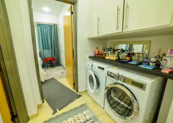 Tatil Evi Giorgos's Luxury Apartment. Leonídion