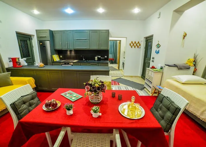 Giorgos's Luxury Apartment.