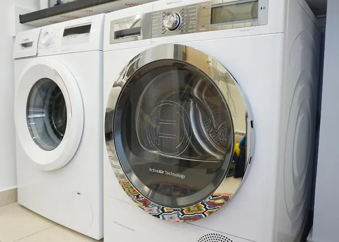 Giorgos's Luxury Apartment. Leonídion