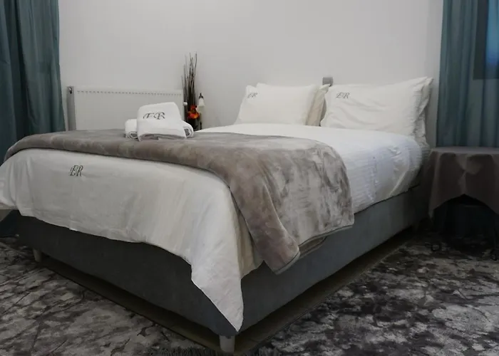 Giorgos's Luxury Apartment. *