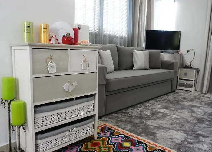 Giorgos's Luxury Apartment. Tatil Evi
