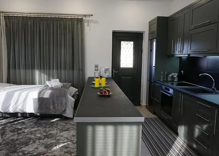 Giorgos's Luxury Apartment.