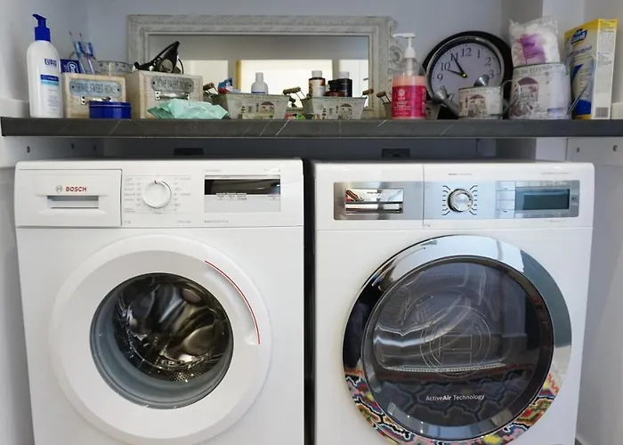 Giorgos's Luxury Apartment. * Leonídion